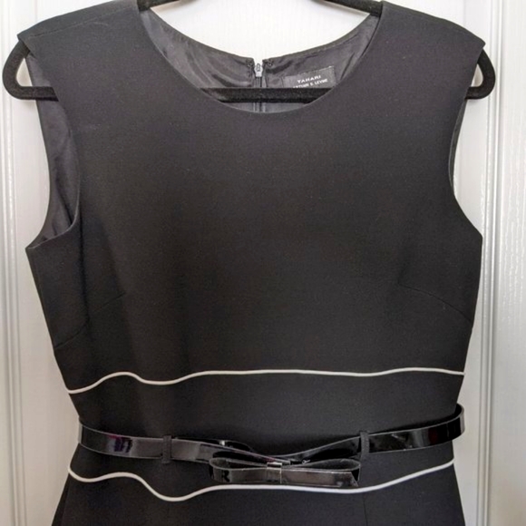 Tahari Black Sleeveless Dress w/ White Piping Sheath Dress - Picture 6 of 10